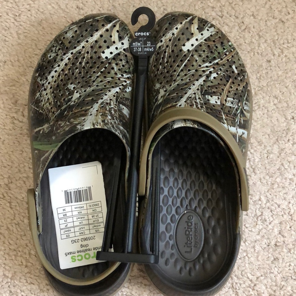 Crocs literide realtree clogs